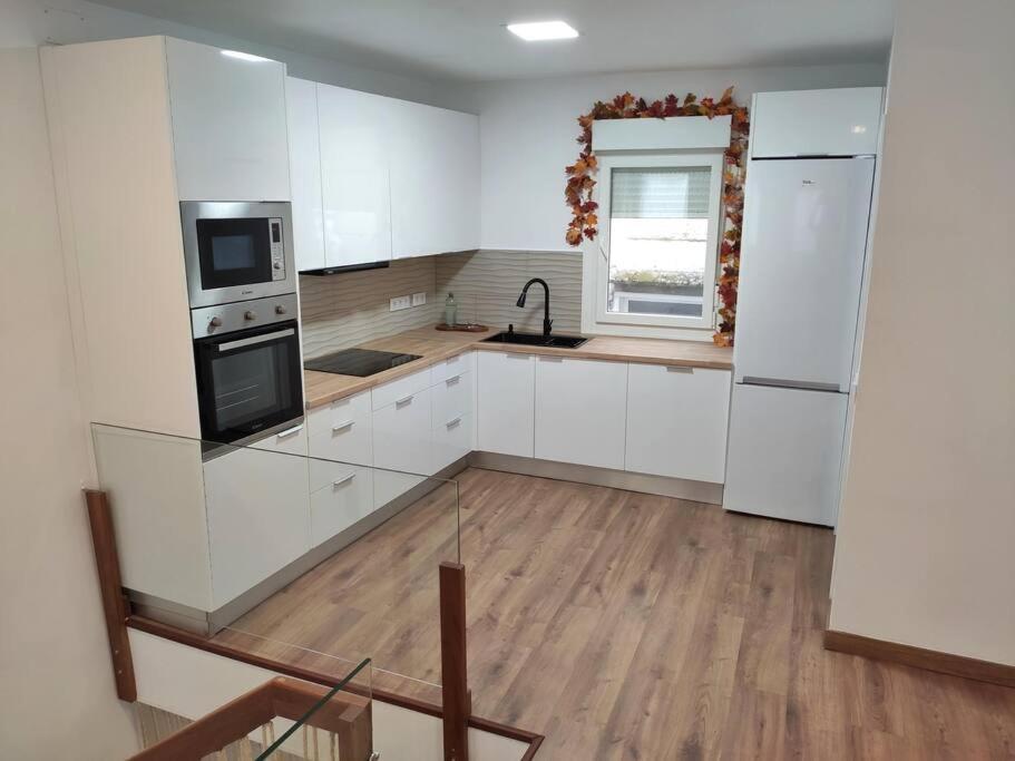 Duplex En El Corazon Del Casco Vello Vigues Lejlighed Vigo Eksteriør billede
